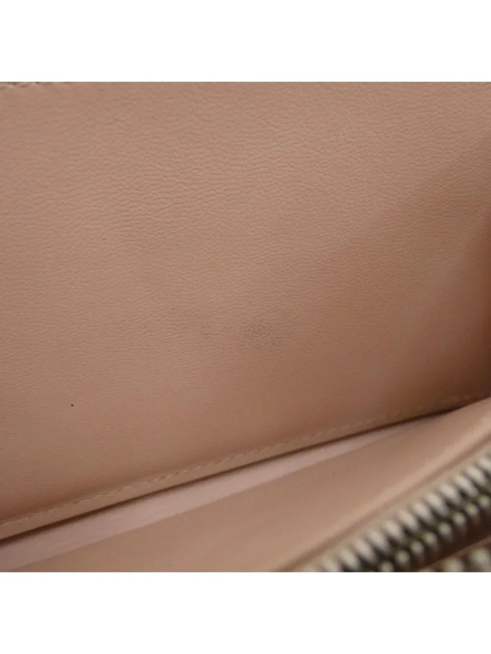 Louis Vuitton Mahina Zippy Wallet